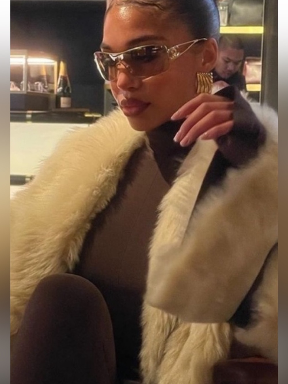 Chanel Vintage 💫Gold-Tone CC Logo Rimless Sunglasses - Gold #091 - Picture 11 of 16